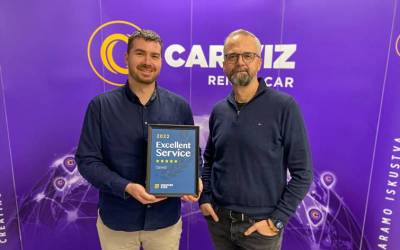 CARWIZ Wins Excellent Car Rental Service Award